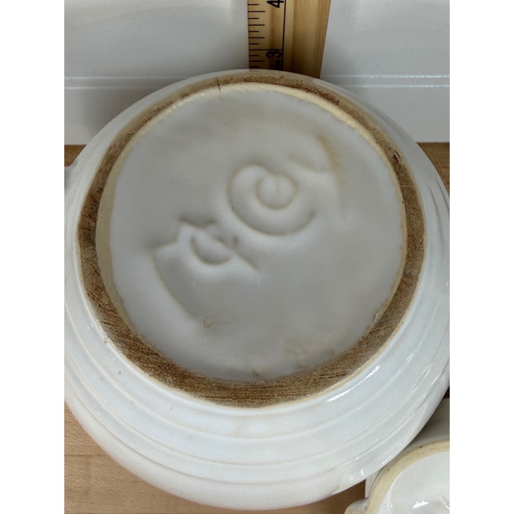 McCoy Pottery White Ceramic Teapot Mid-Century Modern Round Ringed Base 6in - Picture 4 of 7